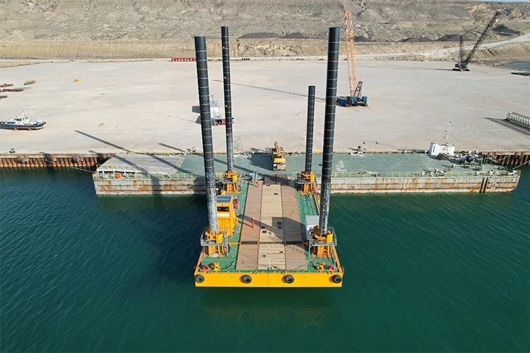 Penggalian Platform Meninggikan Sendiri