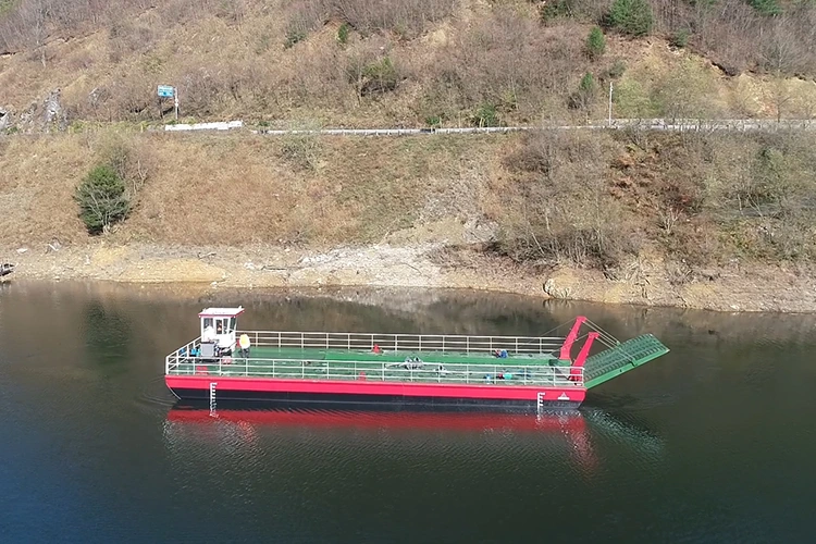Deck Barge