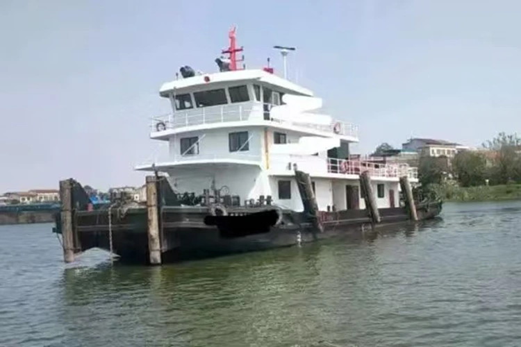 Tarik Baling Stern Menegak